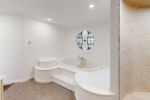 56 Cynthia Rd, Newton, MA 02459 - Photo 13