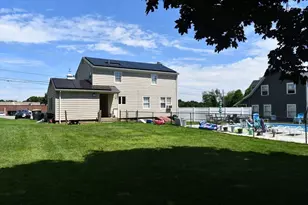 583 Whetstone Hill Rd, Somerset, MA 02726 - Photo 3