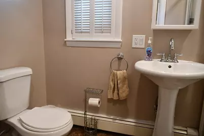 583 Whetstone Hill Rd, Somerset, MA 02726 - Photo 5