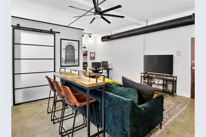 7 Crombie St #4, Salem, MA 01970 - Photo 3