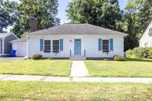 52 Ferrante Ave, Greenfield, MA 01301 - Photo 1