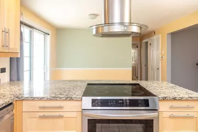52 Ferrante Avenue, Greenfield, MA 01301 - Photo 11