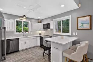 8 Theatre Dr, Falmouth, MA 02536 - Photo 5