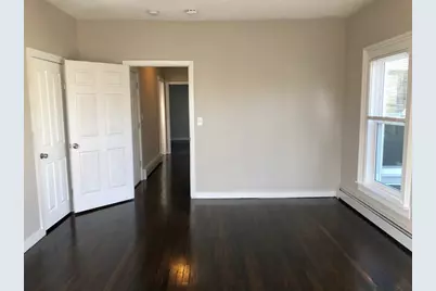 11 Noble St #2nd Fl, Westfield, MA 01085 - Photo 5