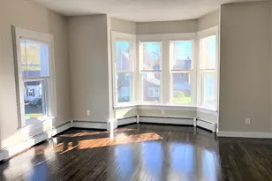 11 Noble St, Westfield, MA 01085 - Photo 3