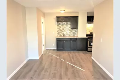 11 Noble St #2nd Fl, Westfield, MA 01085 - Photo 11