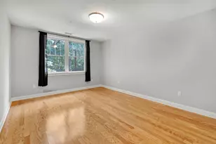2 Inwood Dr, Woburn, MA 01801 - Photo 13