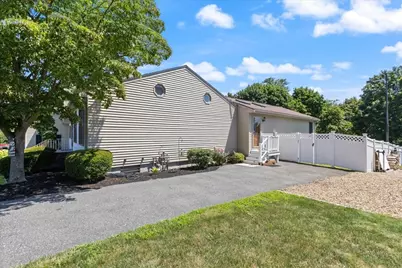 5 Carol Ann Rd, Peabody, MA 01960 - Photo 39