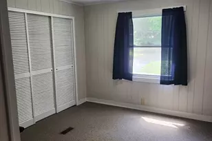 9 Maverick Dr, Brookfield, MA 01506 - Photo 13