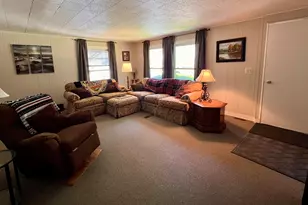 9 Maverick Dr, Brookfield, MA 01506 - Photo 15