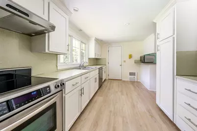61 White Oak Trl, Barnstable, MA 02632 - Photo 5