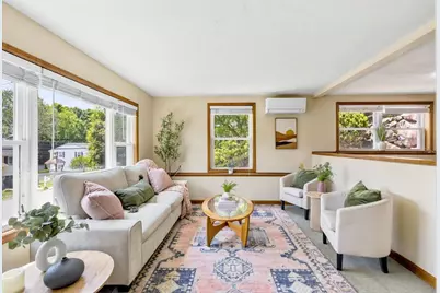 41 Mountain St #41, Woburn, MA 01801 - Photo 3