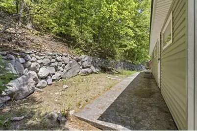 41 Mountain St #41, Woburn, MA 01801 - Photo 33