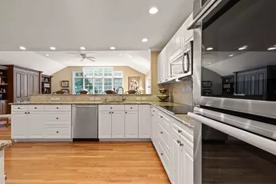 234 Hampton Rd, Sharon, MA 02067 - Photo 15