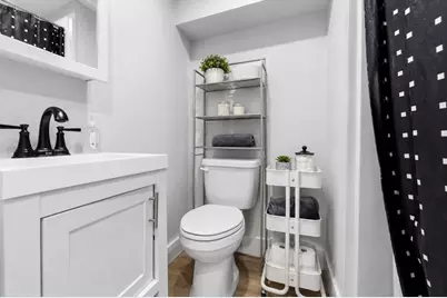 168 Endicott St #1, Boston, MA 02113 - Photo 9