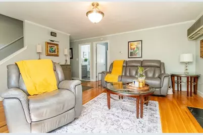 35 Rosaria St, Boston, MA 02122 - Photo 5