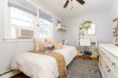 35 Rosaria St, Boston, MA 02122 - Photo 7