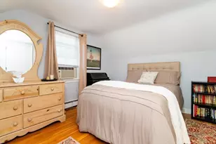 35 Rosaria St, Boston, MA 02122 - Photo 25