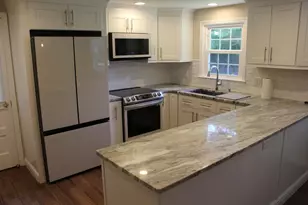 206 Debbie Dr, Leominster, MA 01453 - Photo 3