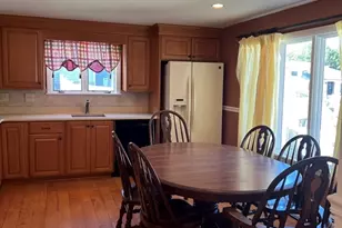 321 Washington St, Arlington, MA 02474 - Photo 3