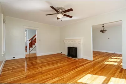 178 Walnut St, Leominster, MA 01453 - Photo 23