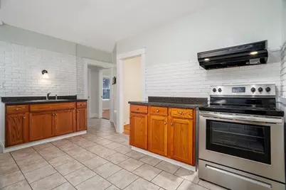 178 Walnut St, Leominster, MA 01453 - Photo 13