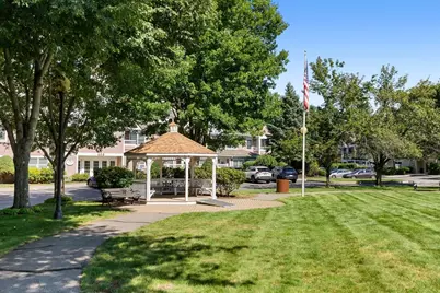 661 Lowell St #14, Lexington, MA 02420 - Photo 15