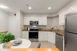 661 Lowell St, Lexington, MA 02420 - Photo 3
