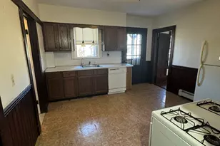 86 Chestnut St, Brookline, MA 02445 - Photo 13