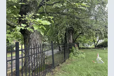 142 Springfield St, Springfield, MA 01107 - Photo 29