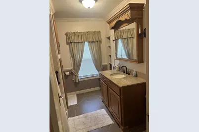 142 Springfield St, Springfield, MA 01107 - Photo 19