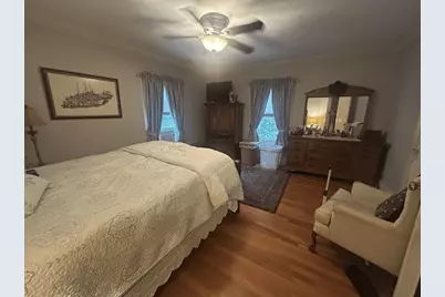 142 Springfield St, Springfield, MA 01107 - Photo 15