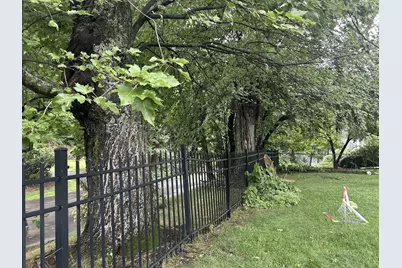 142 Springfield St, Springfield, MA 01107 - Photo 29