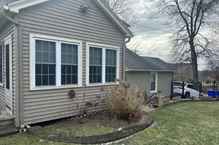 142 Springfield St, Springfield, MA 01107 - Photo 23