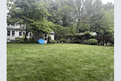 142 Springfield St, Springfield, MA 01107 - Photo 27