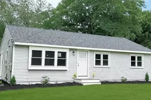 64 King St, Raynham, MA 02767 - Photo 1