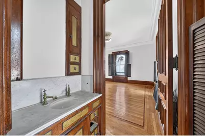 533 Locust St #5, Fall River, MA 02720 - Photo 11