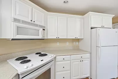 48 William Onthank Ln #48, Southborough, MA 01772 - Photo 5