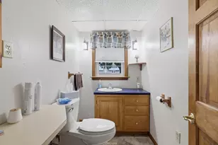 33 Rolling Ln, Hudson, MA 01749 - Photo 23