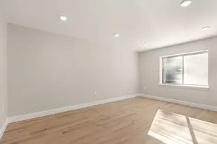 100 Pl Ln, Woburn, MA 01801 - Photo 19