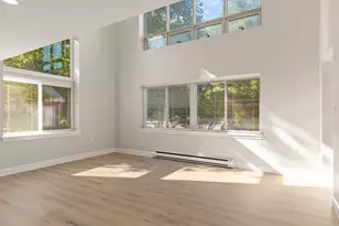 100 Pl Ln, Woburn, MA 01801 - Photo 9