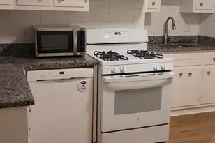 8 Wesley St, Somerville, MA 02145 - Photo 9