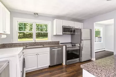 12 Terri Rd, Framingham, MA 01701 - Photo 15