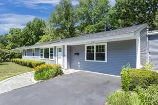 12 Terri Rd, Framingham, MA 01701 - Photo 3