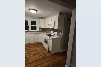 5 Clifford St #2, Boston, MA 02136 - Photo 5