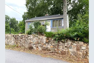 42 Lake View Rd, Weymouth, MA 02189 - Photo 1