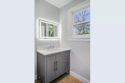20 Bellair St, Lynn, MA 01902 - Photo 9