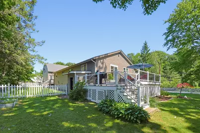 17 Metropolitan Ave, Ashland, MA 01721 - Photo 5