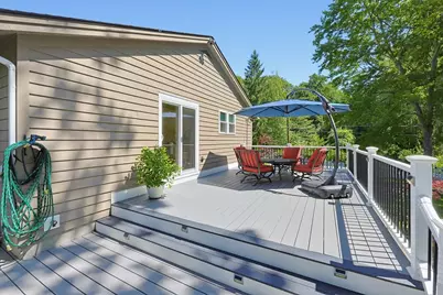 17 Metropolitan Ave, Ashland, MA 01721 - Photo 7