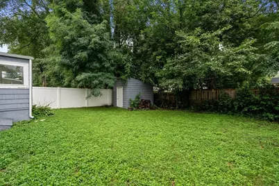 65 Burnside Ter, Springfield, MA 01118 - Photo 33